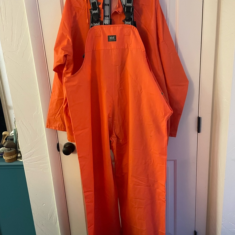 Helly Hansen Vibrant Orange Jacket & Bibs Raingear - Picture 2 of 4